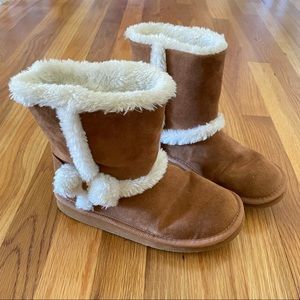 Kids Fur Boots Girls Faux Suede Booties in Brown and White Cozy for Cool Winter